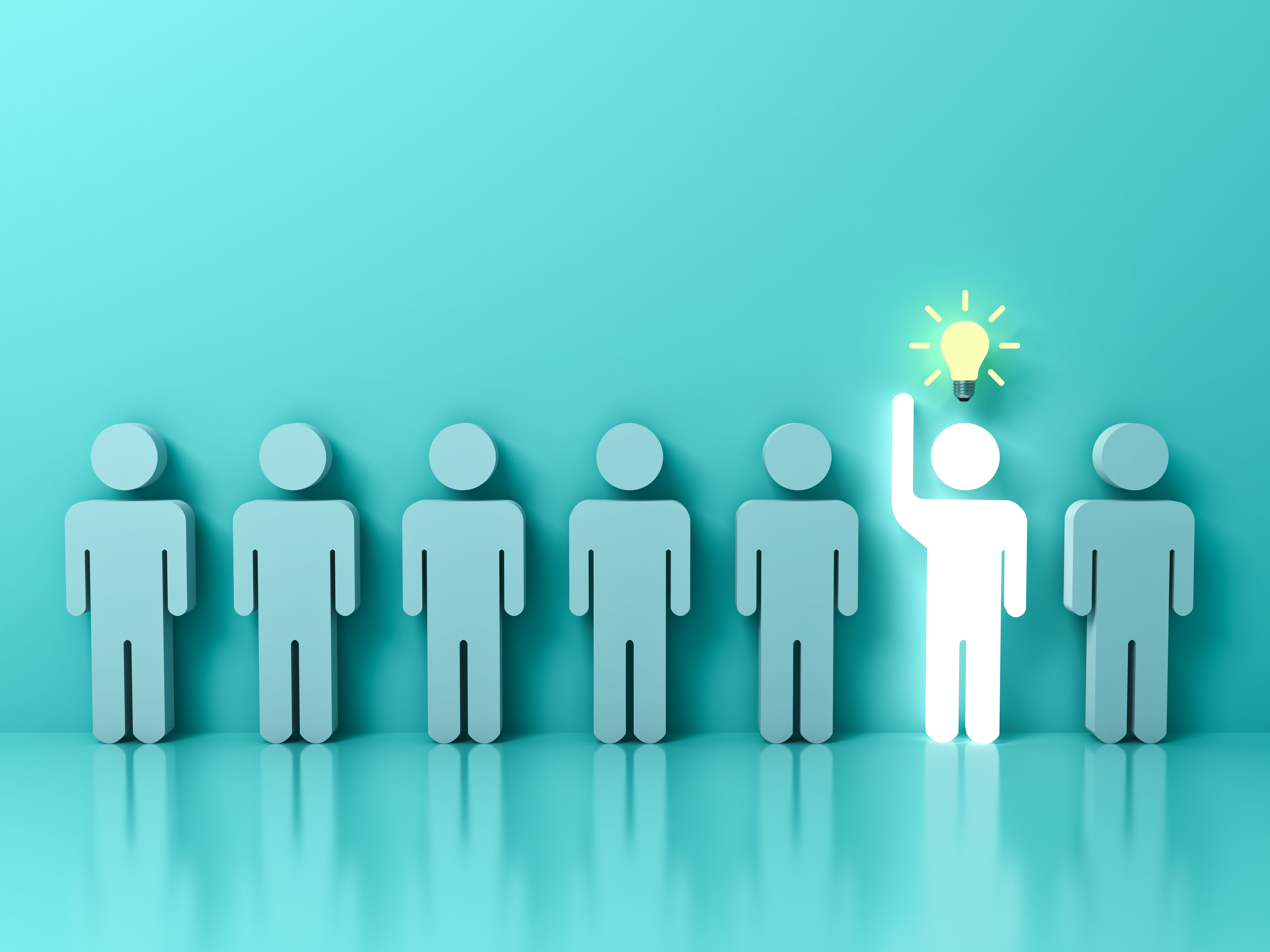 stick figure people stand in a line. All of them are blue except one is lit up in white with an idea bulb over their head.
